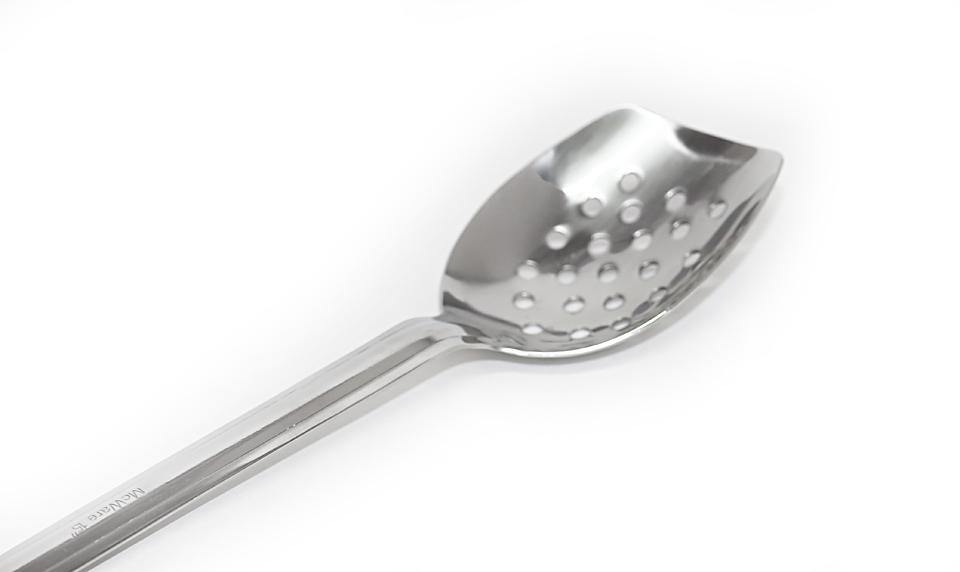 Roux spoon 15" perforated - Richard's Supply Inc