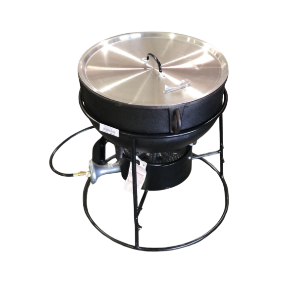 10 gallon Jambalaya Pot Set with Lid and Stand 10 Gallon with lid closed.