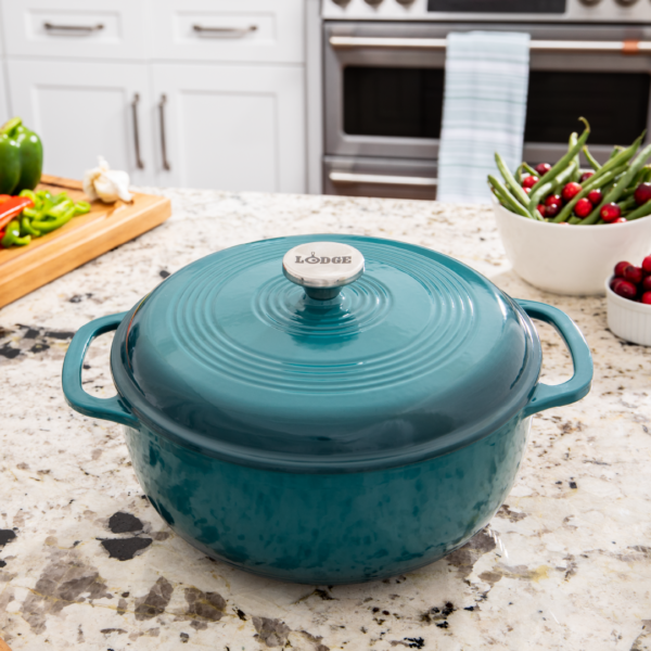 Lagoon Essential Enamel Cast Iron Dutch Oven - Image 2