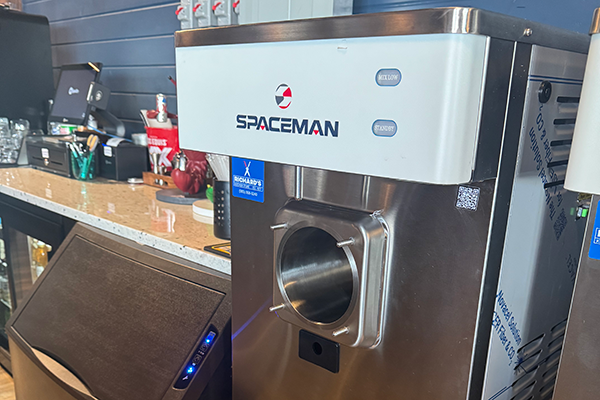 Spaceman soft serve machine