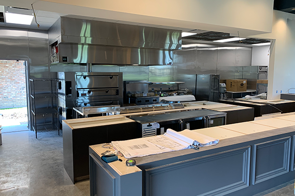 pizza ovens_restaurant kitchen